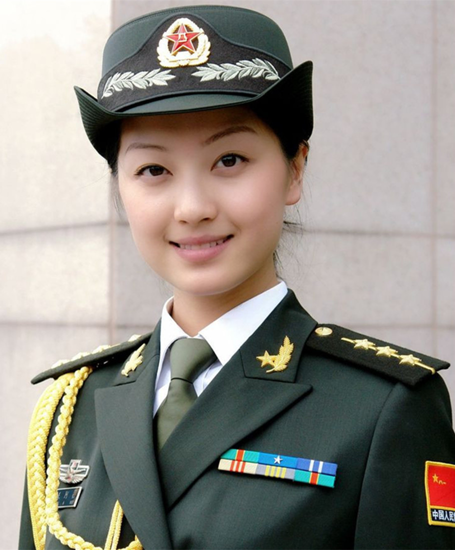 【美女素材】军中绿花